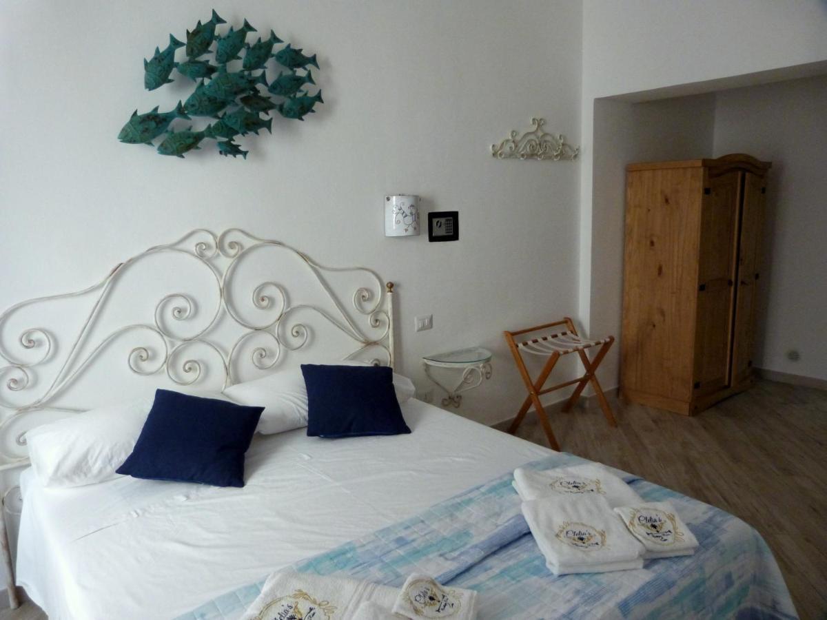 Clelia'S Boutique Rooms & Suites La Maddalena  Exteriér fotografie